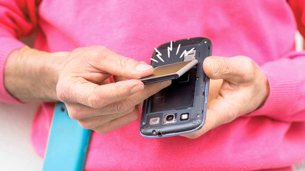How to Know When Your Phone Battery Actually Needs Replacing