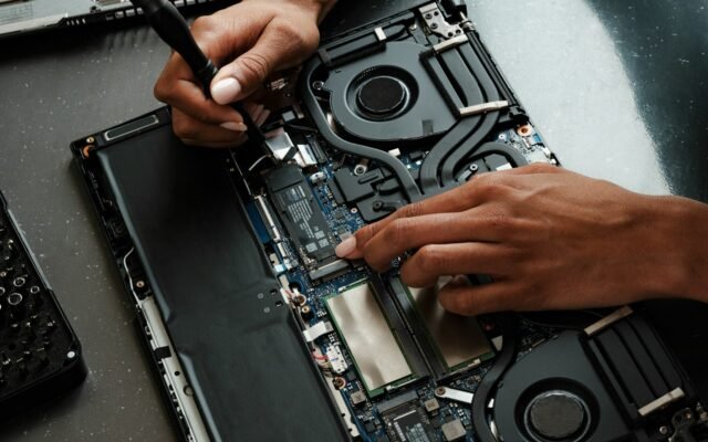 Right to Repair UK: What It Covers for Phones, Laptops and Appliances